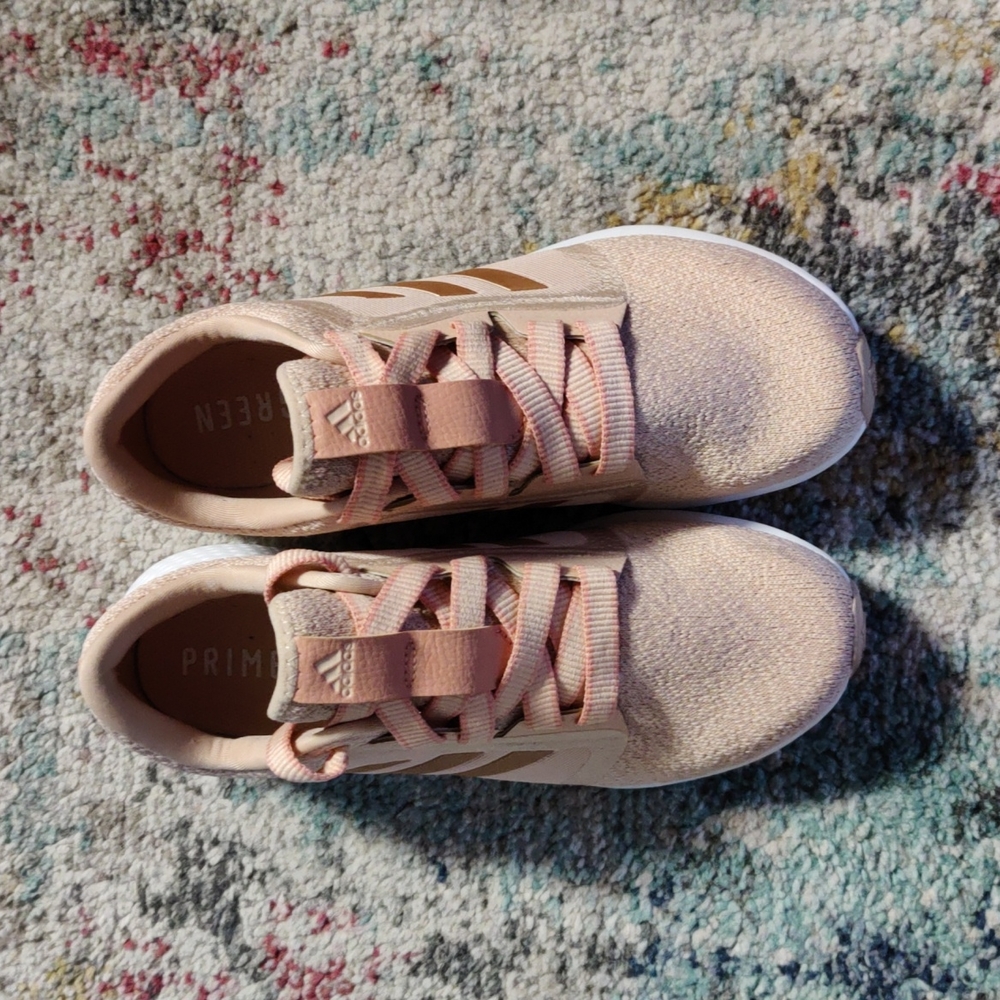 NWOB Adidas Women's Edge Lux 4 Running Sneaker Beautiful Peach Colored Trainer - Picture 3 of 11